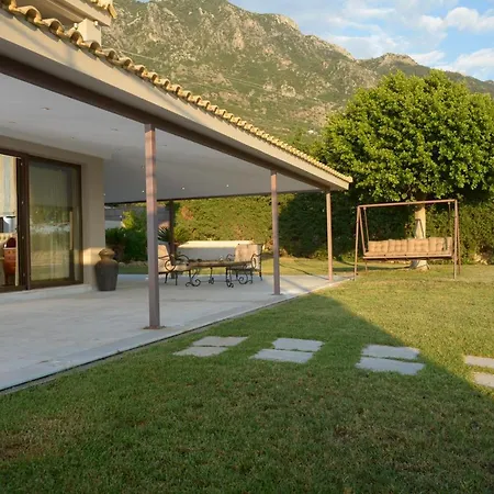 Exceptional House With Pool And Inspiring Views Kalamata