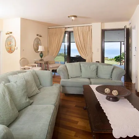 Exceptional House With Pool And Inspiring Views Σπίτι διακοπών *